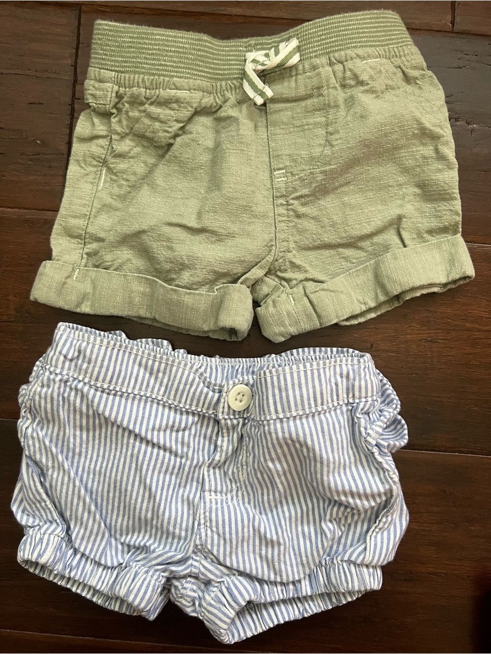 Two Light Green & Linen-Blend baby Shorts 0-3 months